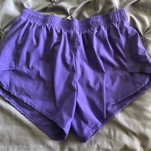 Oiselle flyout shorts